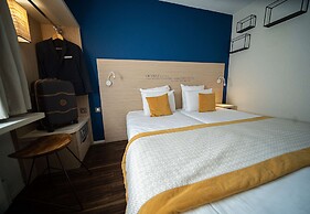 Hotel Kyriad Lyon Est - Bron Eurexpo Le Cottage