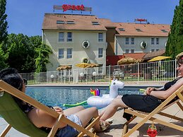 Greet Hotel Beaune