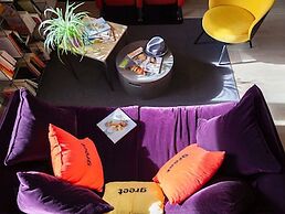 Greet Hotel Beaune