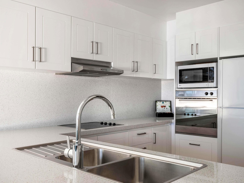 Mantra Crown Towers