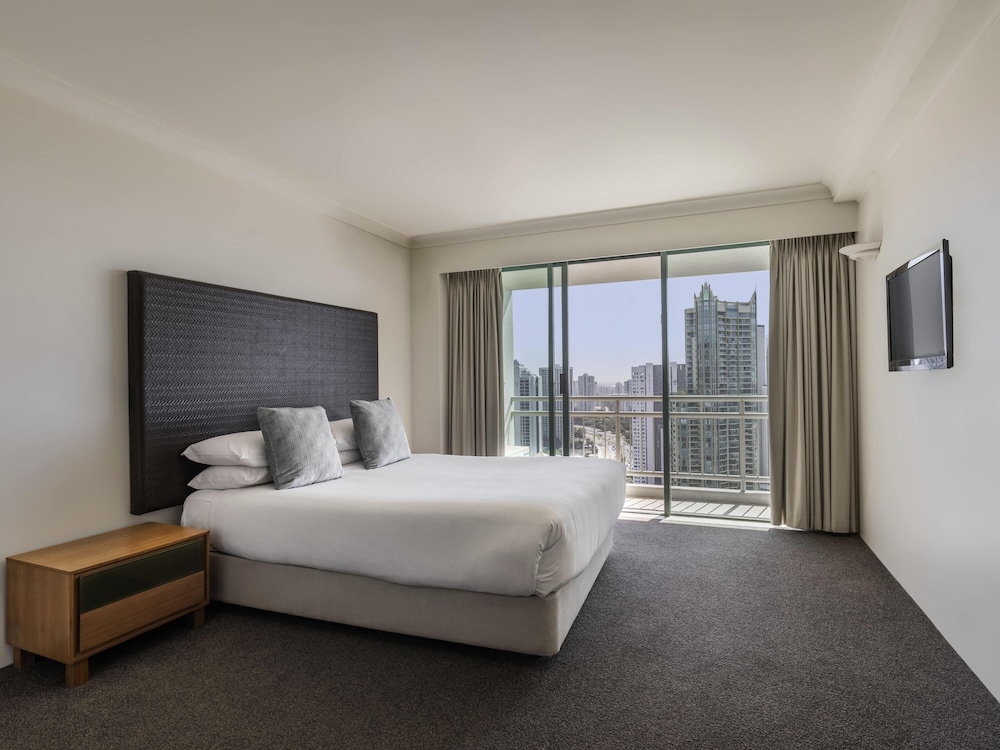 Mantra Crown Towers