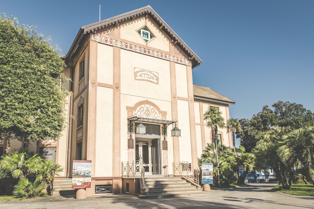 Suite Hotel Nettuno