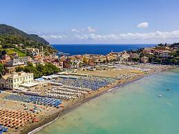 Suite Hotel Nettuno
