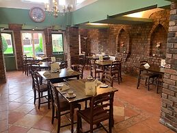 Abbots Mead Hotel
