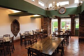 Abbots Mead Hotel