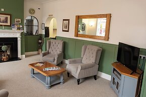 Abbots Mead Hotel