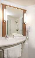 Hotel ibis Friedrichshafen Airport Messe