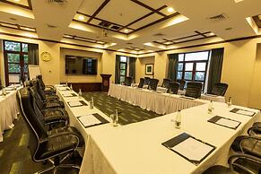 Lake Victoria Serena Golf Resort & Spa