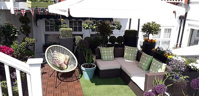 Ebor Lodge