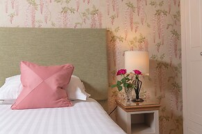 Ees Wyke Country House