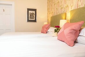 Ees Wyke Country House
