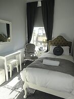 Elmswood Guest House