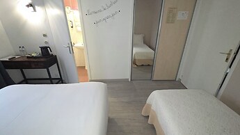 HOTEL RESTAURANT MAS LE CHATELET
