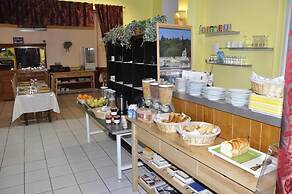 Sarl Hotel Cesar