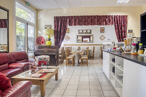 Sarl Hotel Cesar