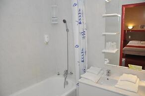 Sarl Hotel Cesar