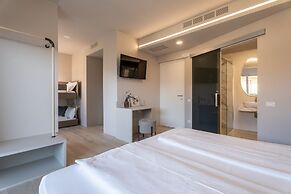 Hotel Diana