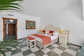 La Moraleja The Quiet Hotel- Adults Only
