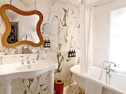 Hotel Thoumieux