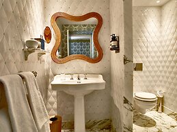 Hotel Thoumieux