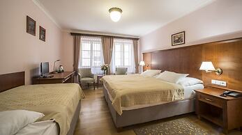 Hotel Černý Slon