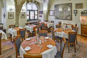 Hotel Černý Slon