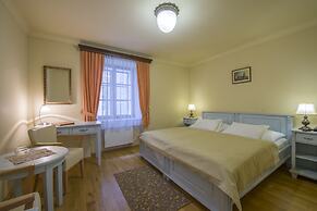Hotel Černý Slon