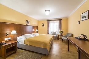Hotel Černý Slon