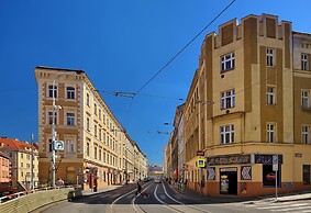 Hotel Golden City Garni