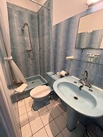 Azurene Royal Hotel