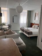 Azurene Royal Hotel