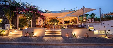 Afroditi Venus Beach Resort