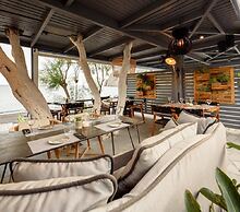 Afroditi Venus Beach Resort