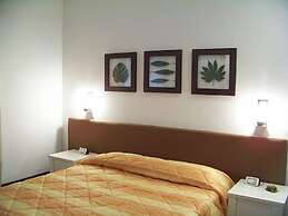 Hotel Angi