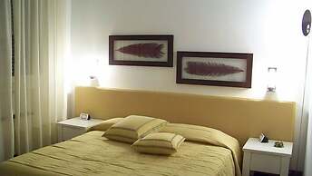 Hotel Angi