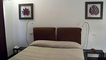 Hotel Angi