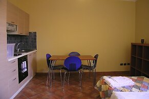 Politi Aparthotel