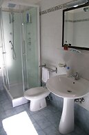 Politi Aparthotel