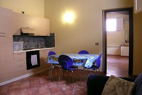 Politi Aparthotel