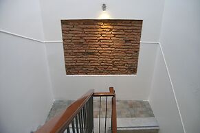 Politi Aparthotel