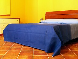 Politi Aparthotel