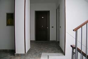 Politi Aparthotel