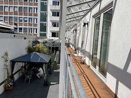 City Lounge Hotel
