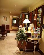 Wards Hotel