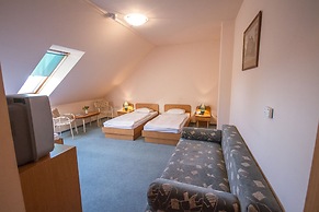 Platan Hotel