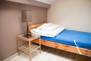 Dizzy Daisy Hostel