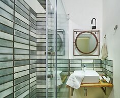 Hotel Antik