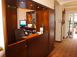 Hotel Antik