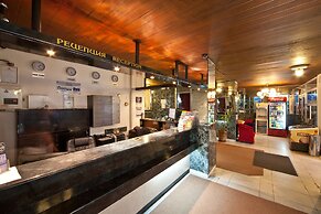 Slavyanska Beseda Hotel