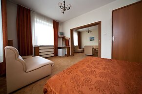 Slavyanska Beseda Hotel